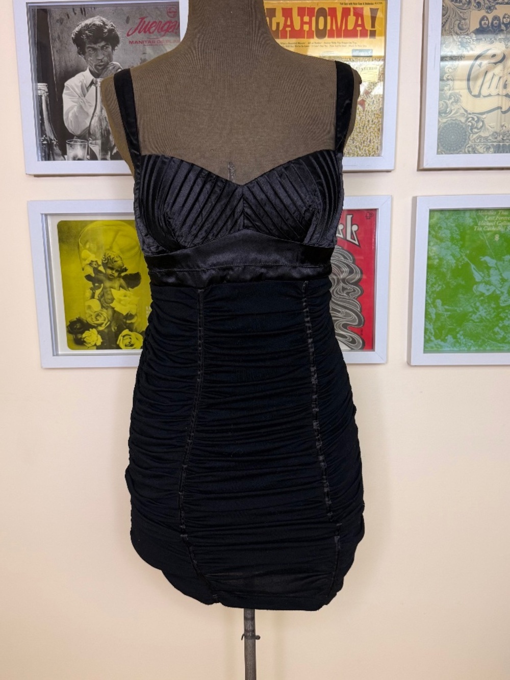 Y2KBlack Ruched Satin Mini Dress – Y2K Party Glam Bodycon Statement